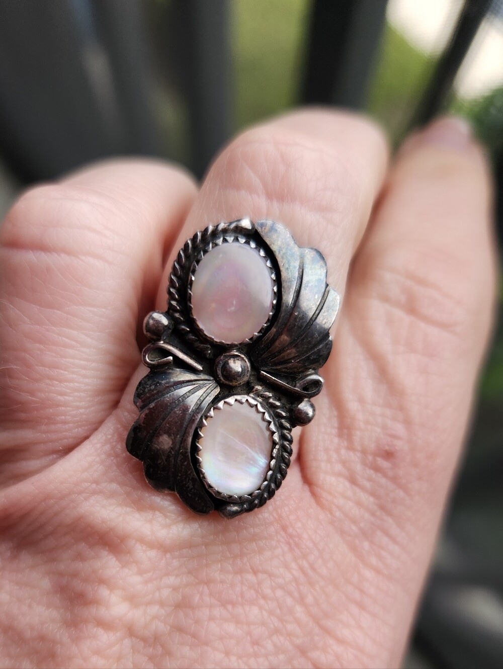 Handmade Sterling Silver 925 Vintage Native American Mother Of Pearl Duo Ring